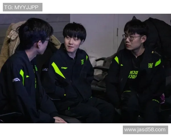 赛后复盘：RNG与JDG对决中的战术意识与决策分析